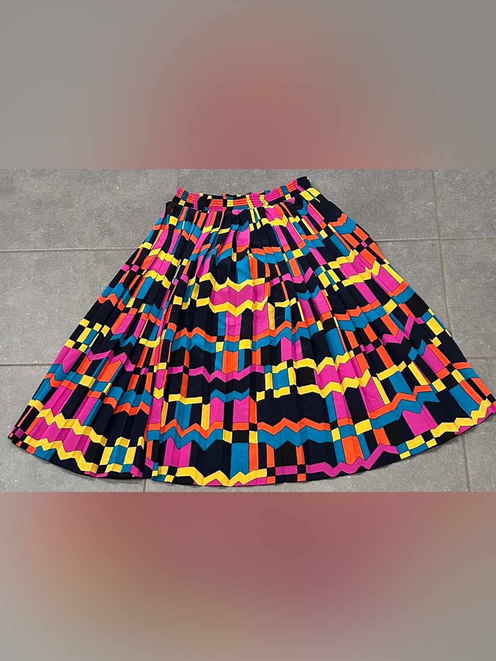 Vintage Jamboree New York Pleated Midi Skirt Geometric Print Size 8 Colorful